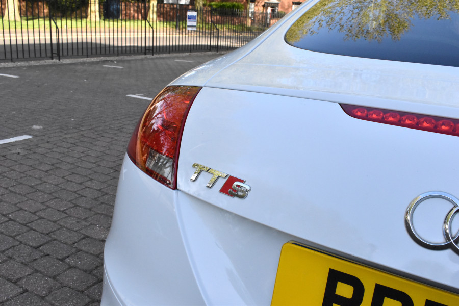Audi TTS 