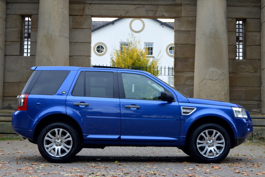 Land Rover Freelander 2 