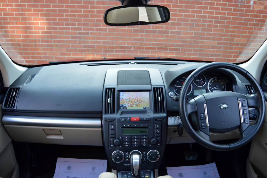 Land Rover Freelander 2 