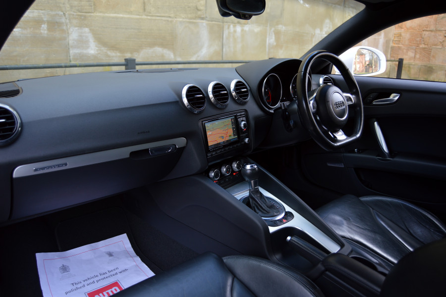 Audi TT 