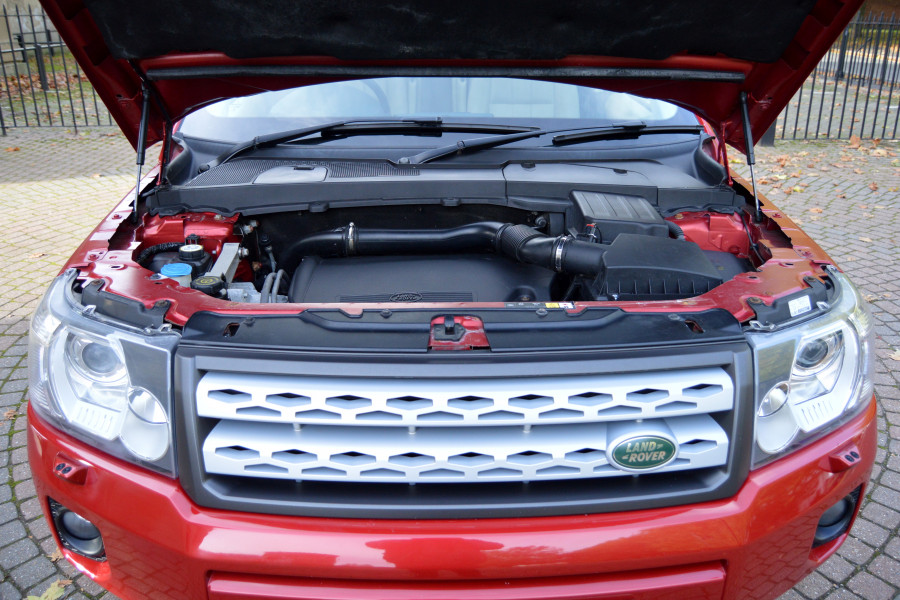Land Rover Freelander 2 
