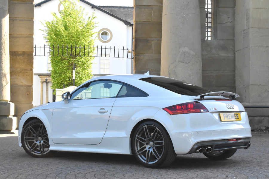 Audi TTS 